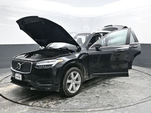 Used 2020 Volvo XC90 T6 Momentum image 38
