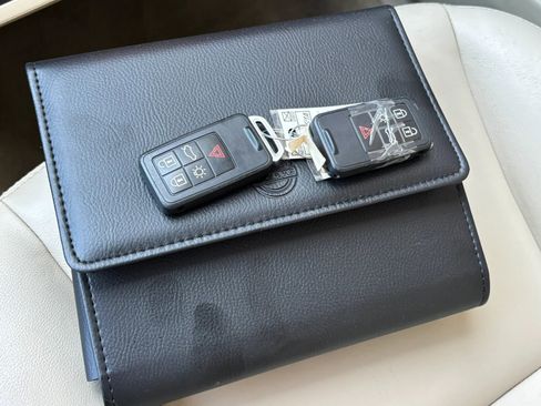 Used 2015 Volvo XC60 T5 image 24