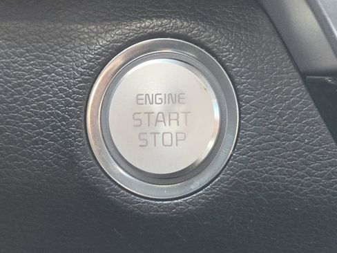 Used 2022 Kia Telluride S AWD/4WD image 35