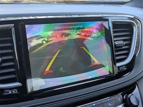 New 2026 Chrysler Pacifica Select image 12