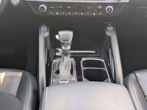 Certified 2025 Kia Telluride S FWD image 24