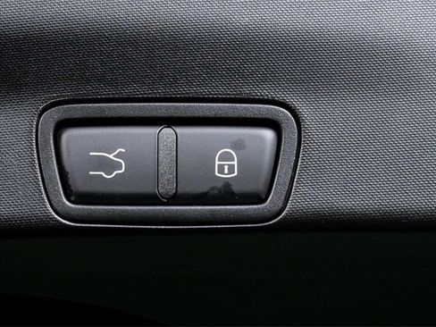 New 2025 Alfa Romeo Stelvio Sprint image 33