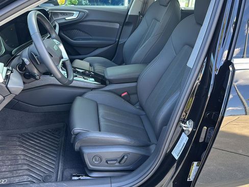 Used 2025 Audi A5 2.0T Premium Plus w/ Premium Plus AWD/4WD image 11