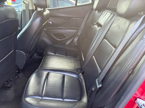 Used 2019 Buick Encore Essence FWD image 10