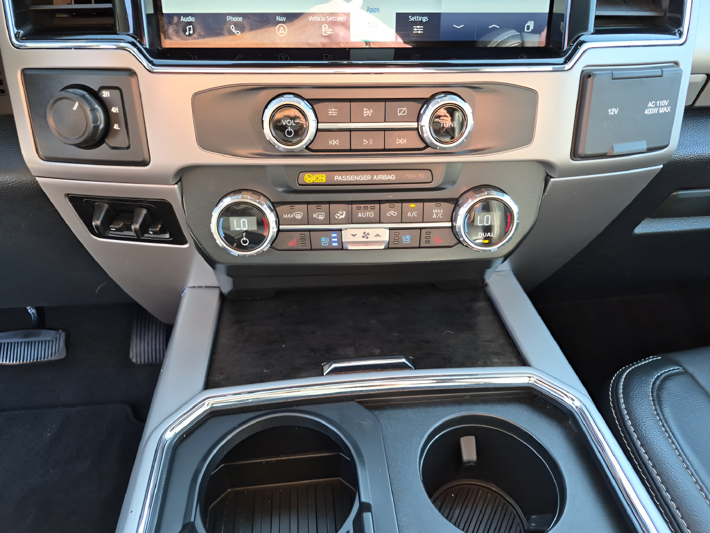 Used 2022 Ford F250 Lariat w/ Black Appearance Package AWD/4WD image 24