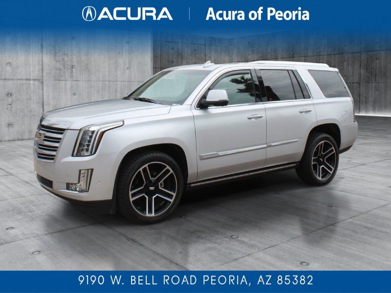 Used 2019 Cadillac Escalade Platinum AWD/4WD image 1