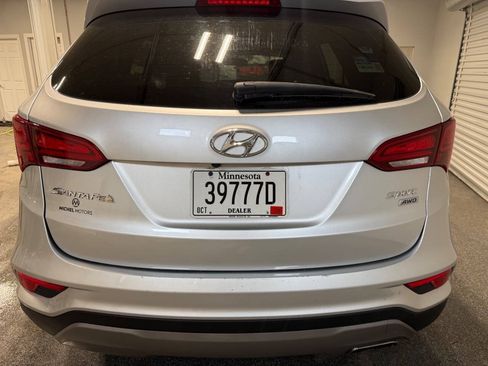 Used 2017 Hyundai Santa Fe Sport AWD/4WD image 5