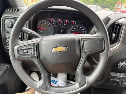 Used 2024 Chevrolet Silverado 2500 W/T AWD/4WD image 13