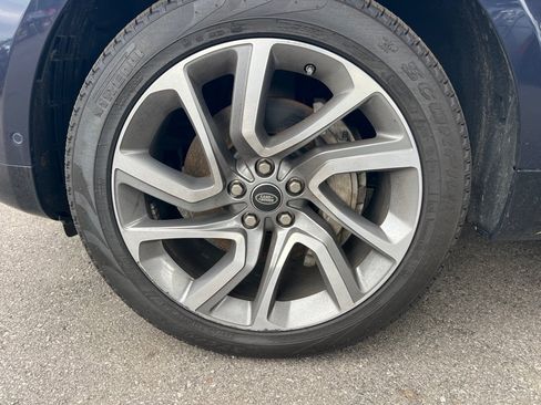 Used 2019 Land Rover Range Rover Sport HSE AWD/4WD image 55
