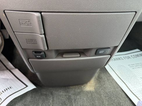 Used 2017 Honda Odyssey EX-L image 25