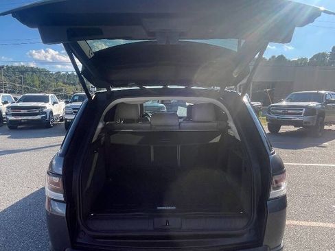 Used 2014 Land Rover Range Rover Sport HSE image 19