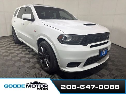 Used 2018 Dodge Durango SRT w/ Trailer Tow Group IV AWD/4WD image 2