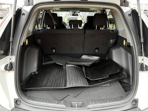 Used 2019 Honda CR-V EX image 28