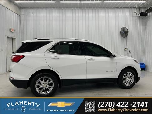 Used 2019 Chevrolet Equinox LT w/ Sun & Navigation Package FWD image 2