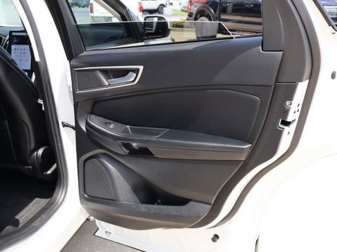 Certified 2023 Ford Edge SEL w/ Convenience Package AWD/4WD image 33