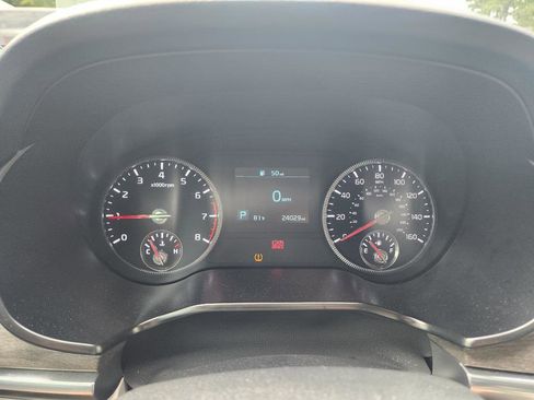 Used 2022 Kia Telluride EX image 25