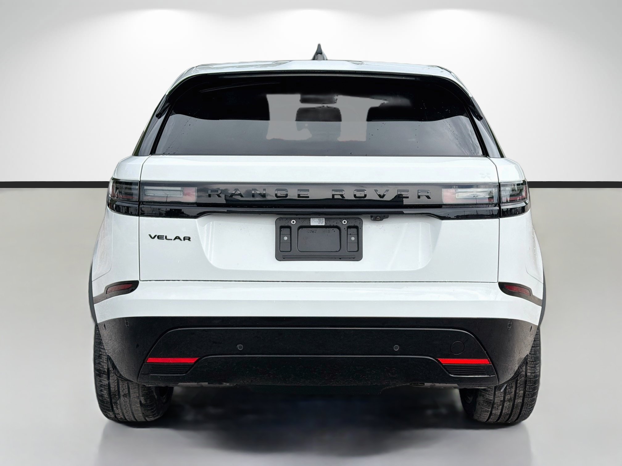 New 2026 Land Rover Range Rover Velar Belgravia AWD/4WD image 4