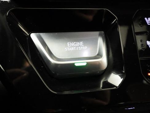 Used 2023 GMC Sierra 1500 Denali Ultimate image 19