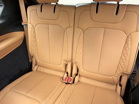 Certified 2025 Jeep Grand Cherokee L Summit AWD/4WD image 26