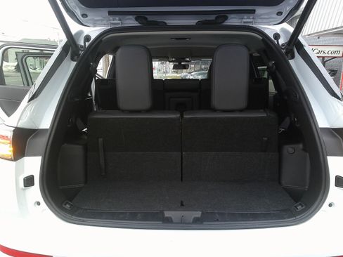 Used 2025 Mitsubishi Outlander SE image 18