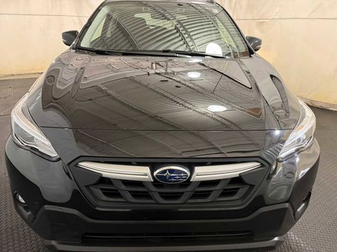 Certified 2023 Subaru Crosstrek 2.5i Limited w/ Moonroof Package image 3