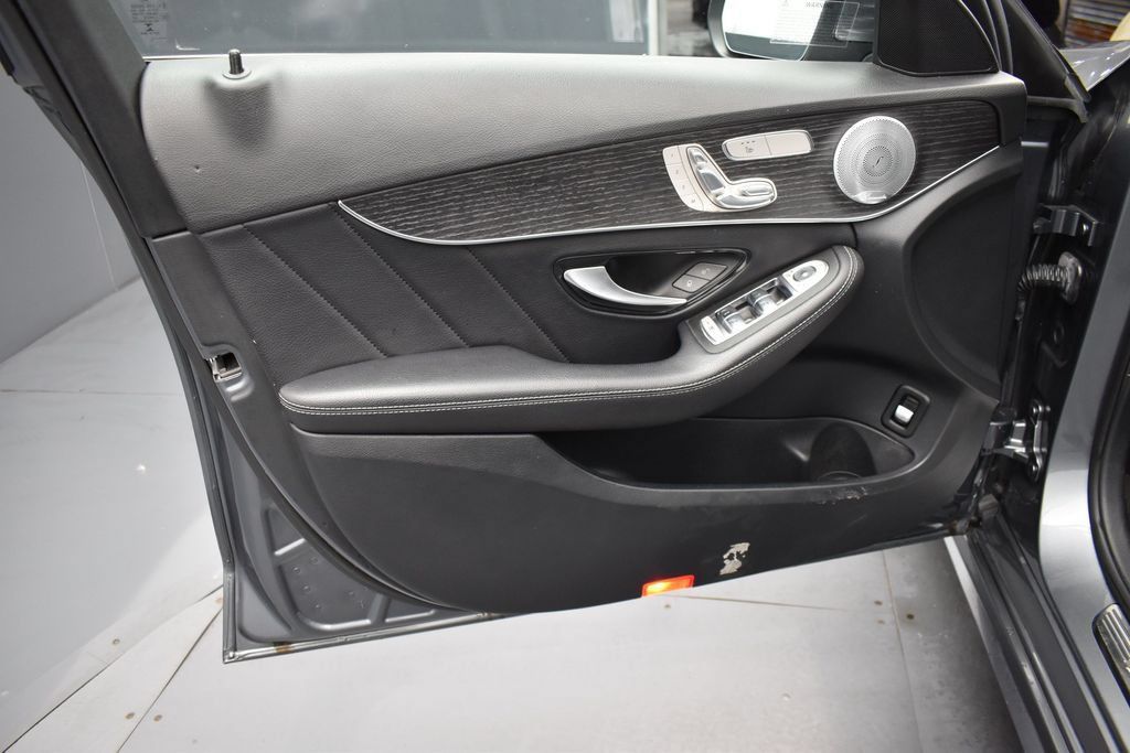Used 2021 Mercedes-Benz C 300 4MATIC Sedan w/ AMG Line image 5