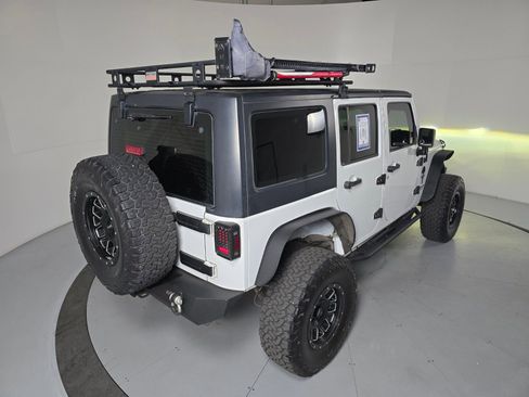 Used 2015 Jeep Wrangler Unlimited Sport image 5