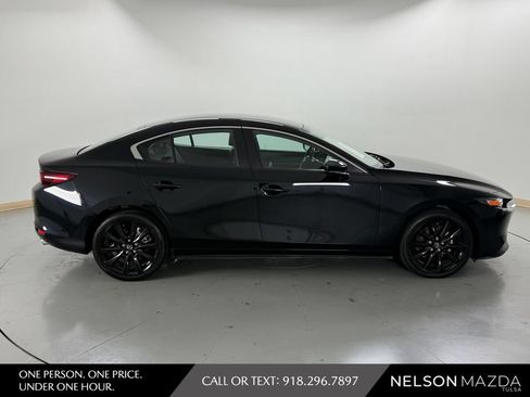 Certified 2025 MAZDA MAZDA3 s FWD image 5