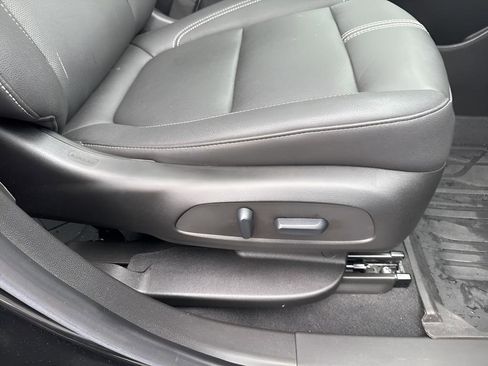 Used 2024 Chevrolet Blazer LT w/ Sound & Technology Package image 46