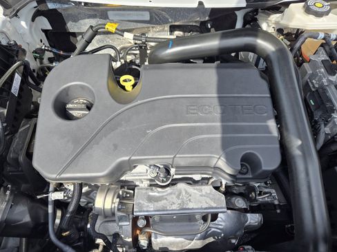 Used 2023 Chevrolet Equinox LT image 29