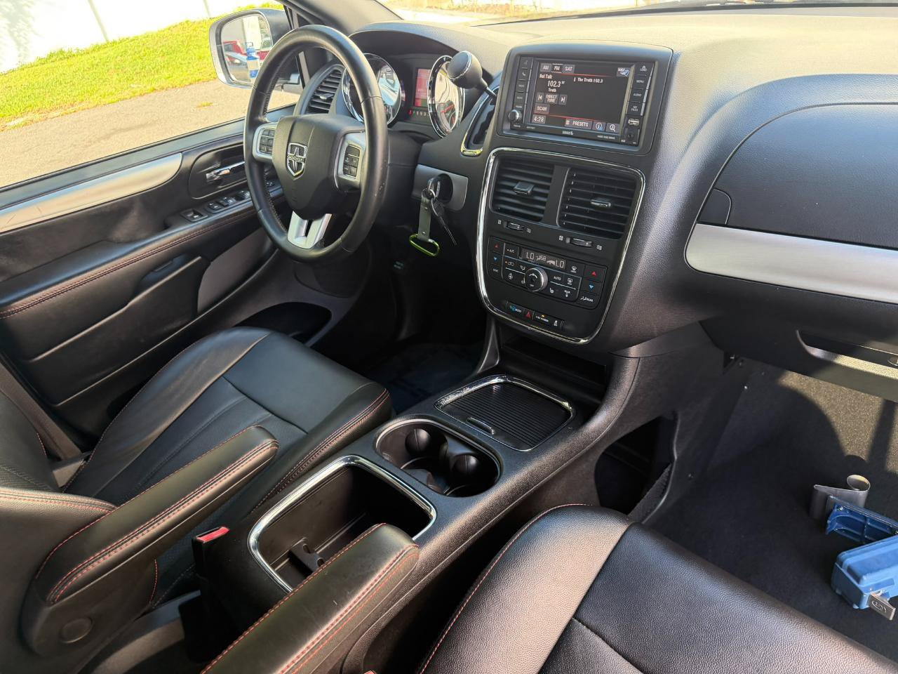 Used 2019 Dodge Grand Caravan GT FWD image 45