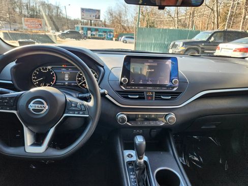 Used 2022 Nissan Altima 2.5 SV image 29