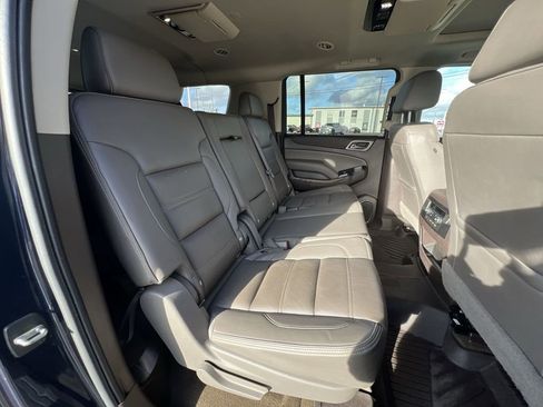 Certified 2019 GMC Yukon XL Denali w/ Denali Ultimate Package image 28