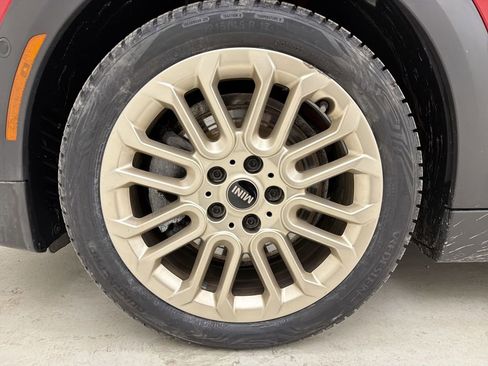 Certified 2025 MINI Cooper S image 11