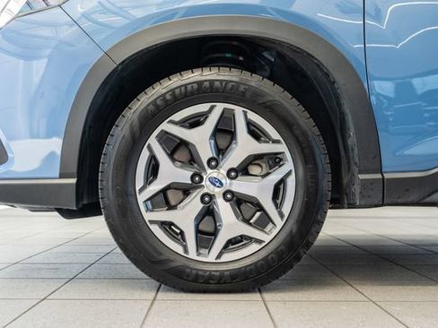Used 2023 Subaru Forester Premium AWD/4WD image 7