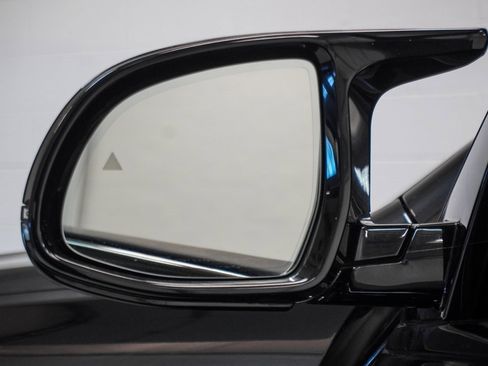 Used 2021 BMW X5 M w/ Competition Package image 47