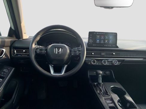Used 2024 Honda Civic Touring image 22