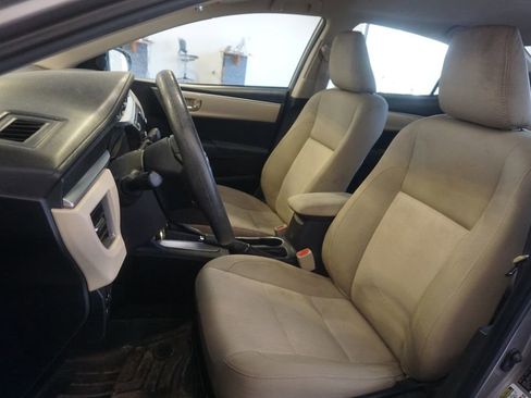 Used 2015 Toyota Corolla LE FWD image 13
