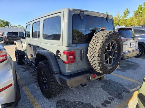 Used 2024 Jeep Wrangler Willys image 10