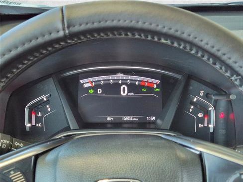 Used 2018 Honda CR-V Touring image 10