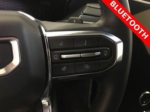 Used 2025 GMC Acadia Elevation image 32