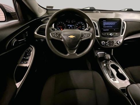Used 2024 Chevrolet Malibu LT FWD image 6