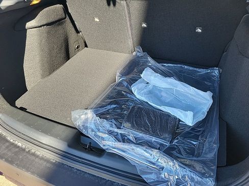 New 2026 Nissan Kicks SR w/ Cold Weather Package image 14