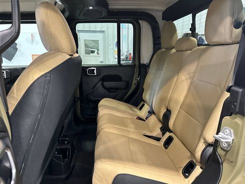 New 2026 Jeep Gladiator Willys AWD/4WD image 27