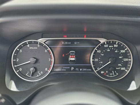 Used 2024 Nissan Rogue SV w/ SV Premium Package image 24