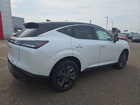 New 2025 Nissan Murano SL w/ Cargo Package image 7