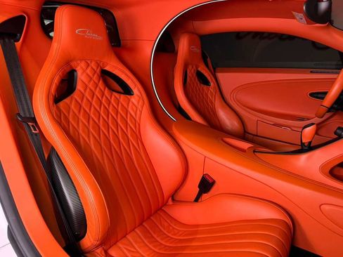 Used 2022 Bugatti Chiron Pur Sport image 11