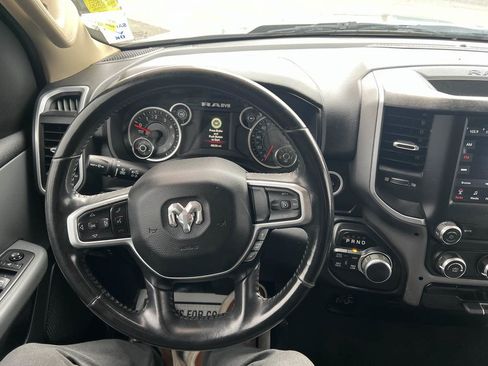 Used 2020 RAM 1500 Big Horn AWD/4WD image 12