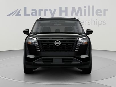 New 2026 Nissan Pathfinder SV