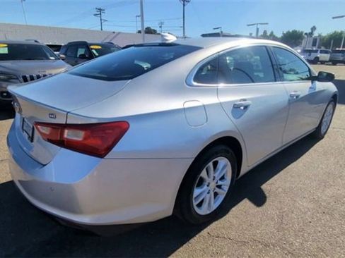 Certified 2016 Chevrolet Malibu Hybrid w/ Driver Confidence Package image 8